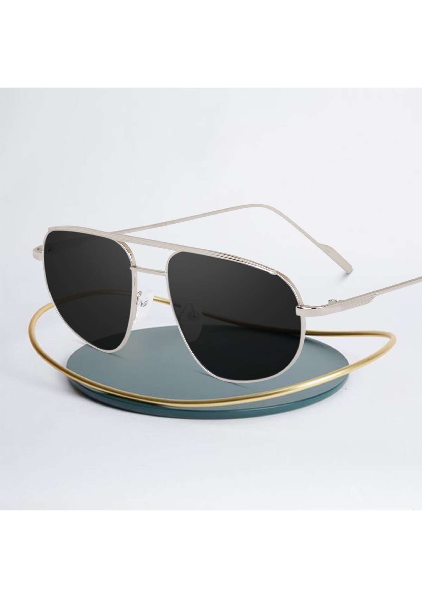 Bryxo Classic Aviator Sunglasses – Unisex UV Protection